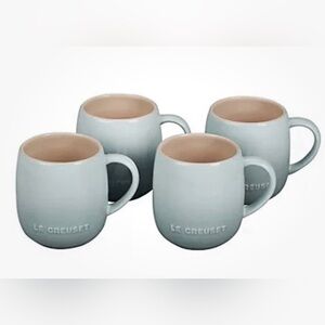 Le Creuset Set of 4  Heritage Mugs new